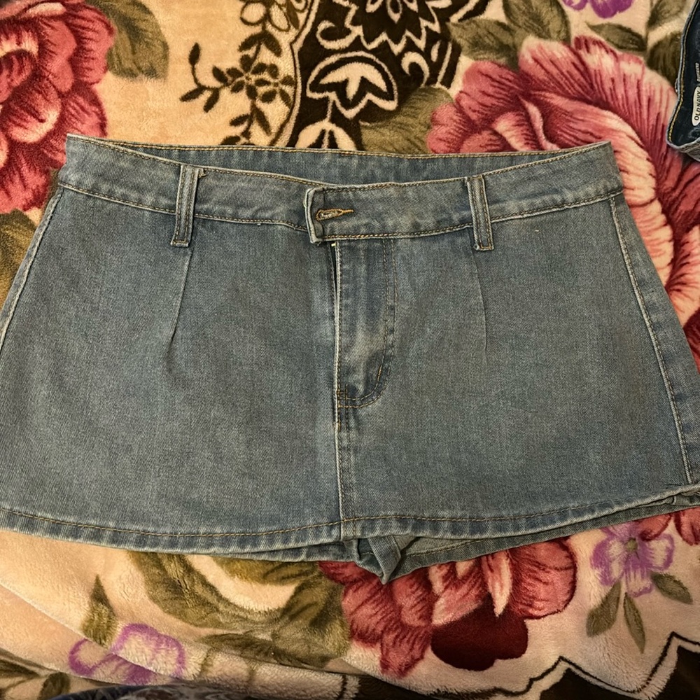 Mini jean shorts with built in shorts